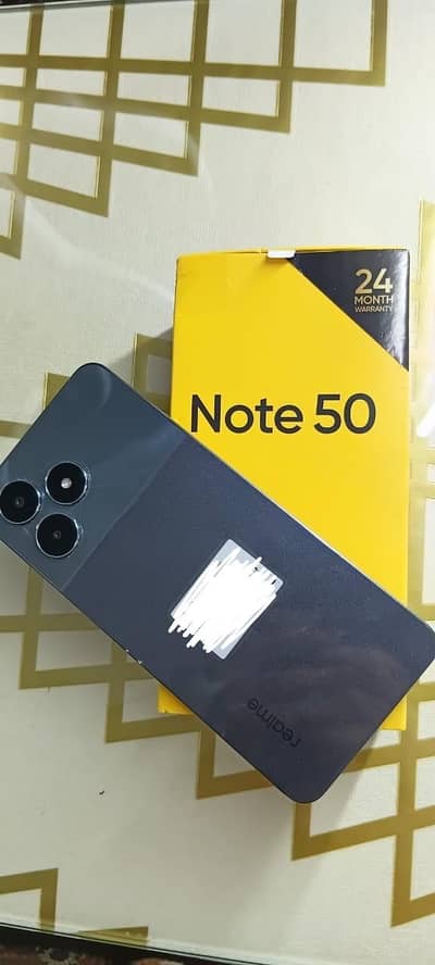 Realme note 50