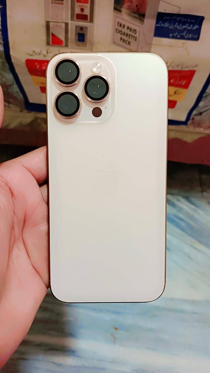 IPhone 16pro Max 11