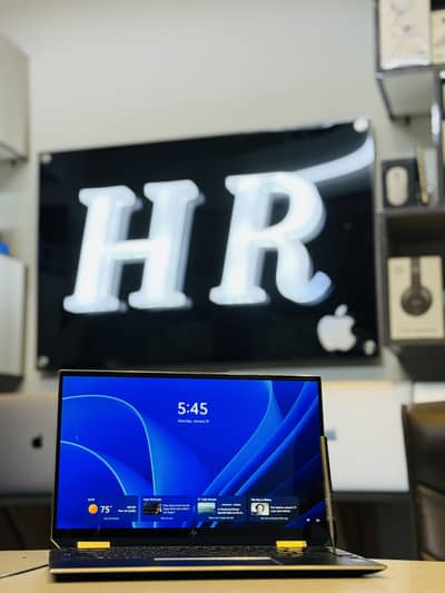 HP Spectre x360 i7 11th Gen 16GB 512GB Diamond Cut Touch Convertible