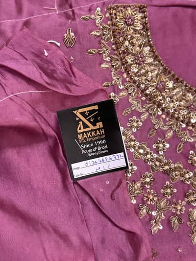 Embroided dress perfect for parties and wedding