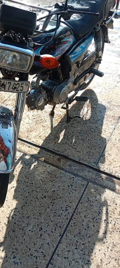 bilkal saaf condition Hy jis ko cheay  rabta NBR 03088492374