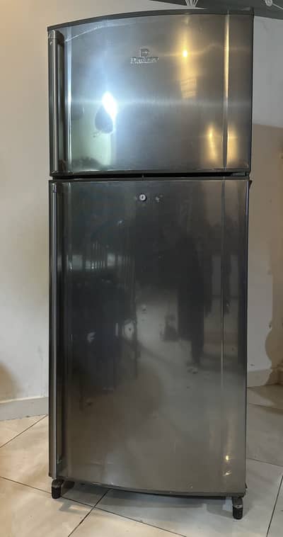 totally genuine fridge for sale