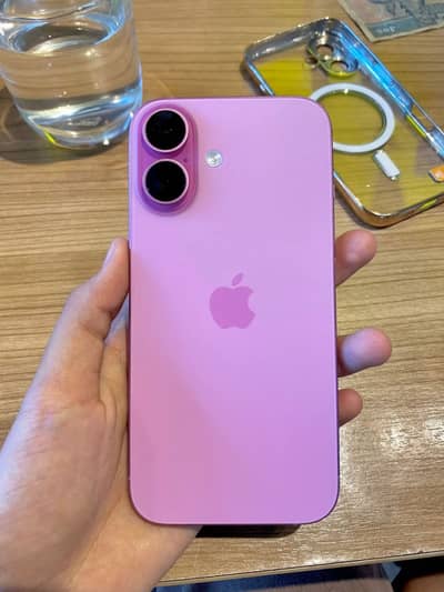 iPhone 16 plus jv 128 GB 100% battery health almost new