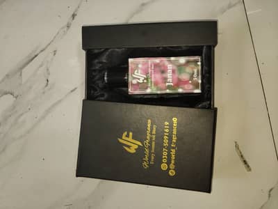 My brand new perfume selling