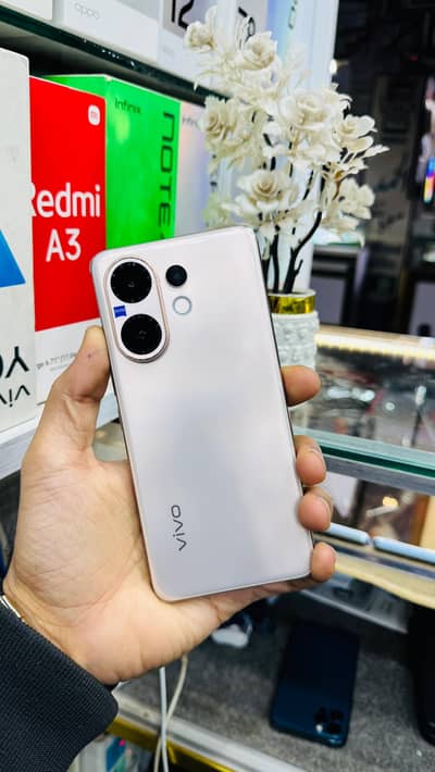 I want to sell my vivo v60 12  256
