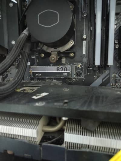 GAMMING P C 10 / 10 condition