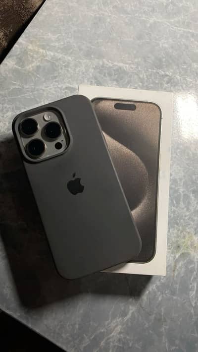 Apple iPhone 15 Pro Max