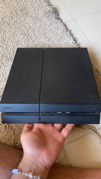 PS4 Fat 500GB(disc drive faulty)+New Gen 2 Blue Controller+Cables