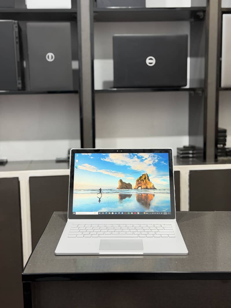 Surfacehook i5 6th 3