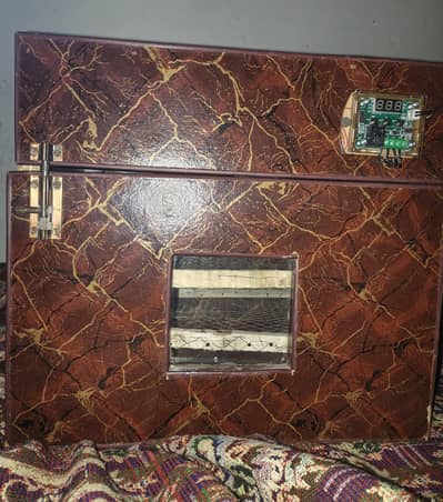 manual eggs  incubator for sale 55 to 60 eggs