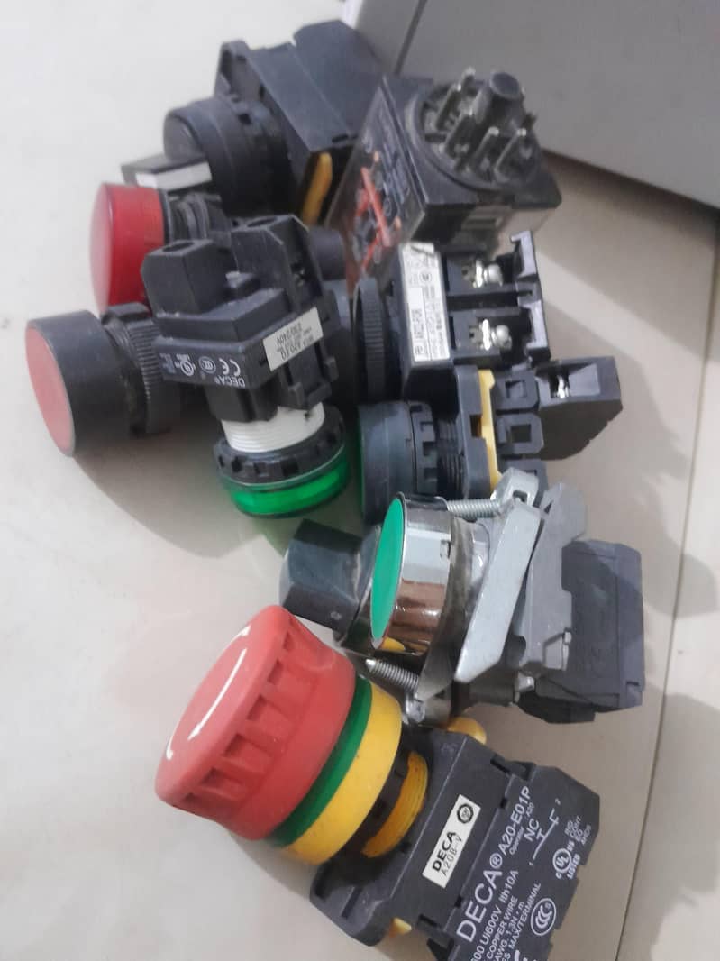 ڈیجیٹل ٹیمپریچر کنٹرولز 5