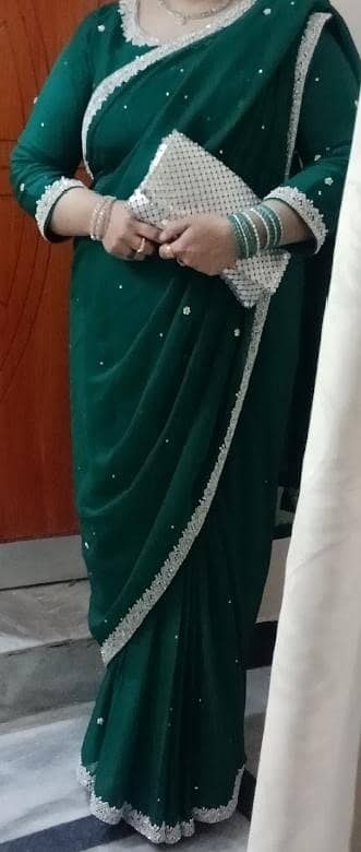 Emerland green saree for sale  condition 10/10 Size medium to large