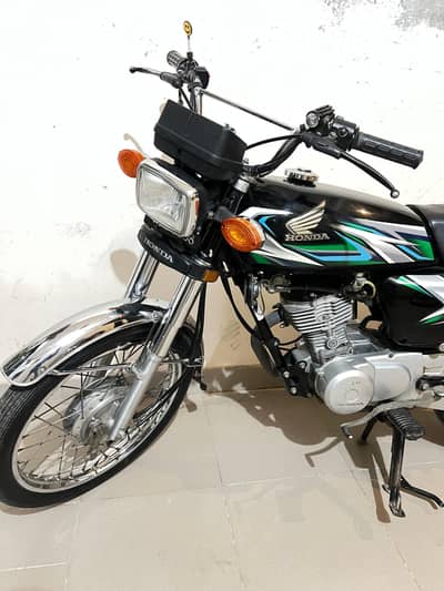 Honda CG125 2023