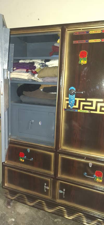 iron safe almari for sale 32000