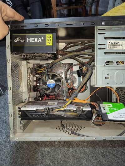 core i3 9100f with rx 570 4gb with 12gb ram 12x PC same specs