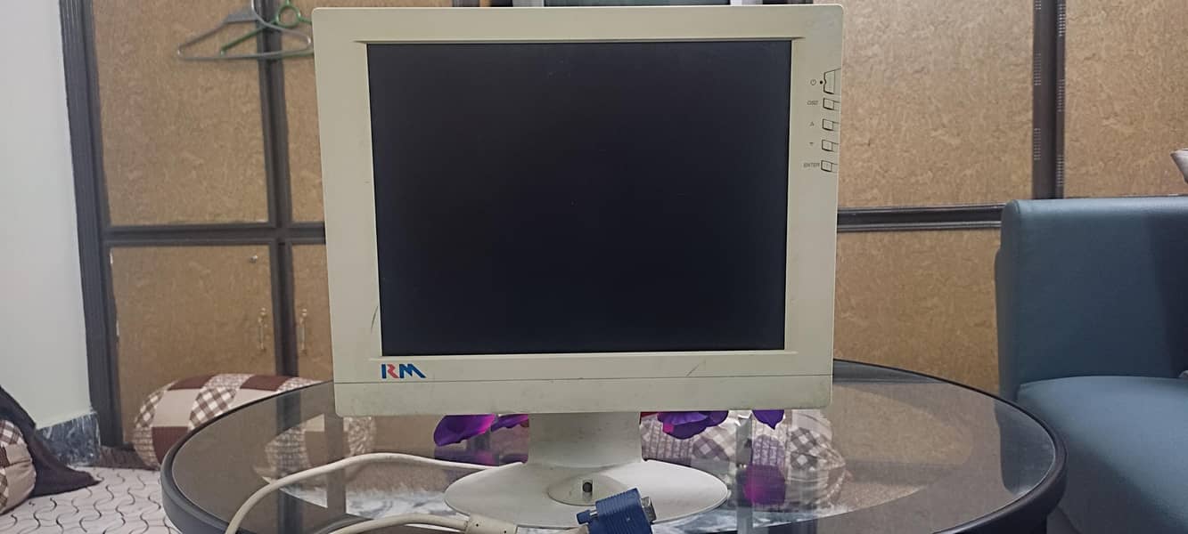 LCD Screen for Computer 0