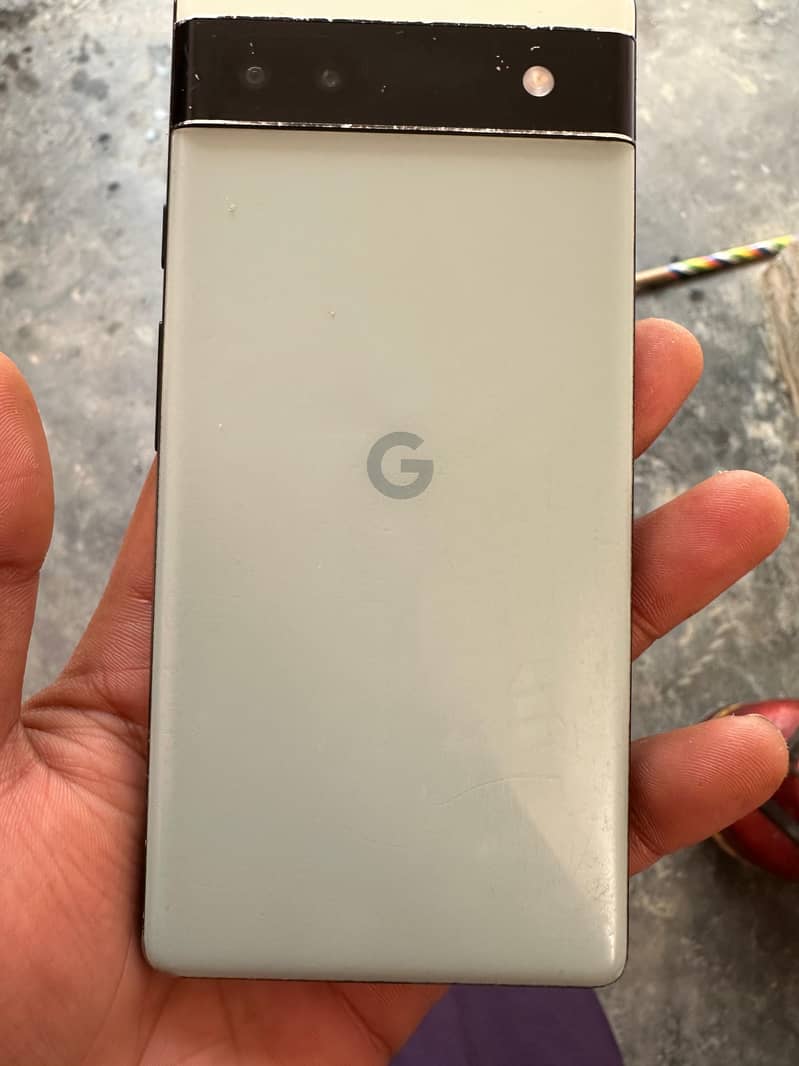 Google Pixel 6a 1