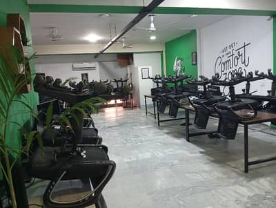 12,Marla Commercial Building Fist Floor Hall Available For Rent Near Shoukat Khanam Hospital