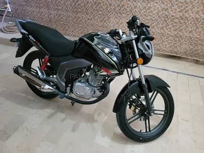 Suzuki gsx 125