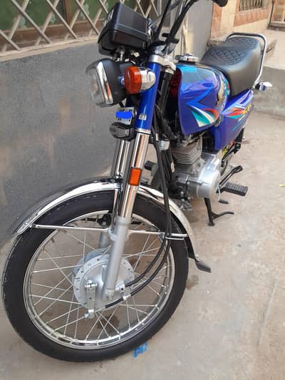 Honda CG125 25/26 modal