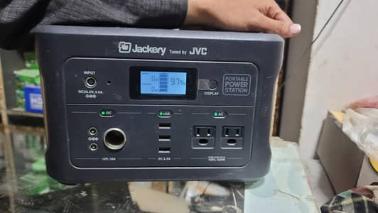 JVC Jackery portable power station 110V