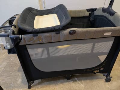 tinnies baby cot rarely used