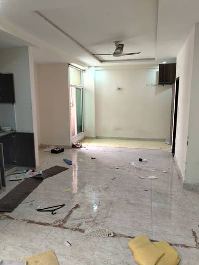 Studeo unfurnished flat available for rent in E11