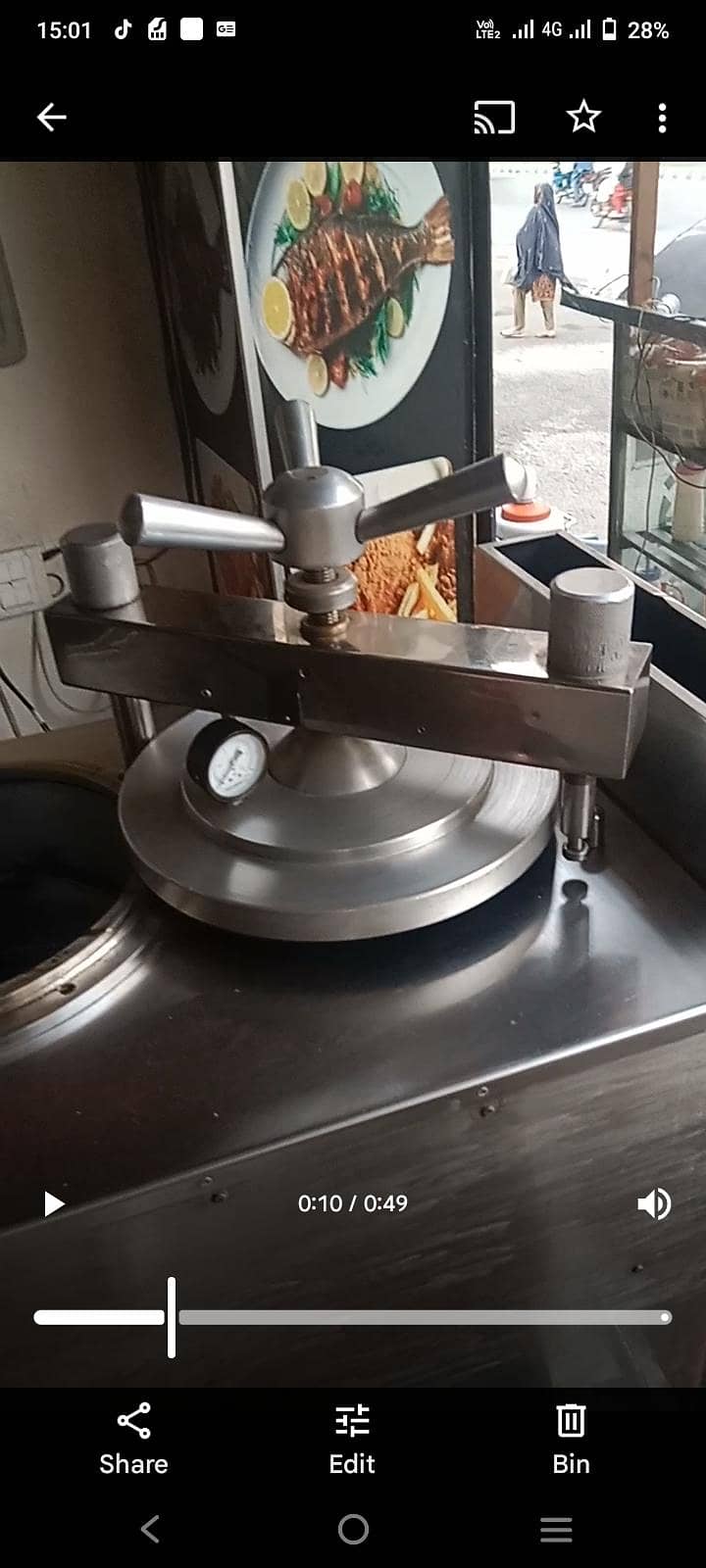 automatic Broast machine 1