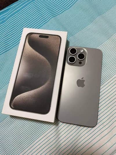 iPhone 15 Pro Max 256GB factory unlocked