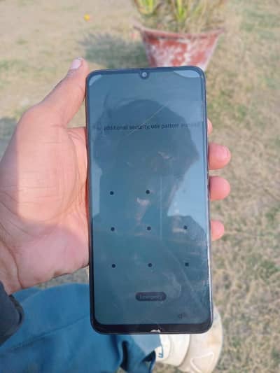 Realme C61 /6/128) 10/10