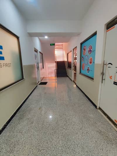 F-7 462sf Office Space For Rent