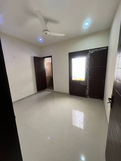 BRAND NEW | 100 YARD | LUXURY BUNGALOW FOR RENT IN DHA PHASE 8