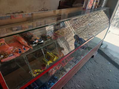 Glass counter 7FT Size length