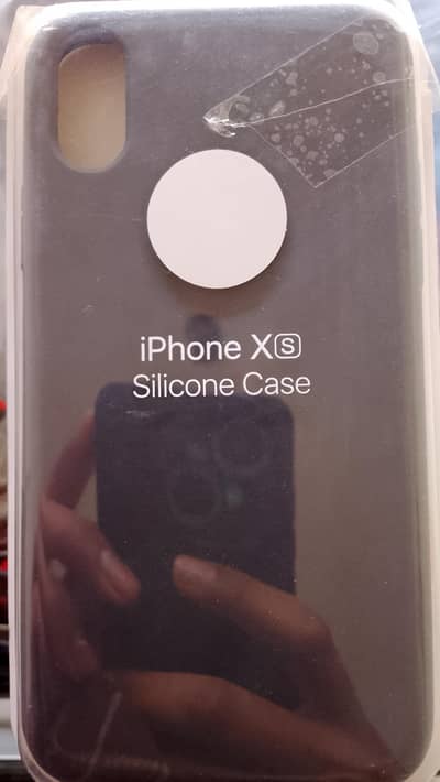iphone xs silicone pouch