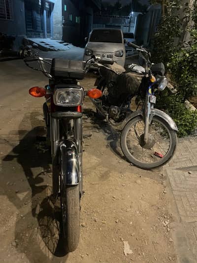 Honda 125 model 2018 karachi num