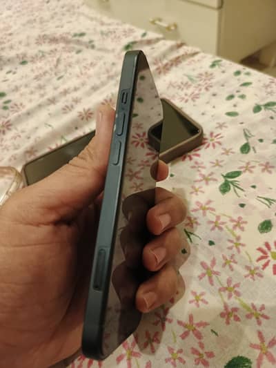 iphone 13 jv complete box 100 battery