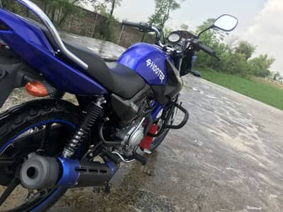 Yamha ybr 125 just buy and drive. new tair