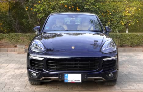 Porsche Cayenne 2015