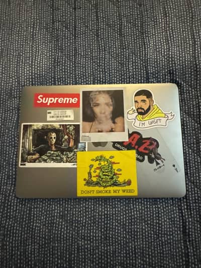 Macbook Air M1 late 2020 8gb Ram 256 gb SSD