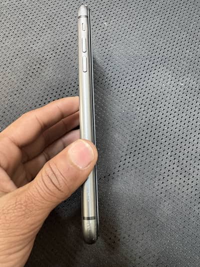 Iphone 11 128gb PTA