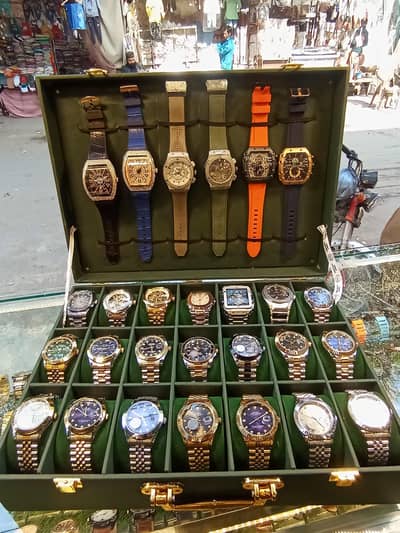 all premium watches available this box 