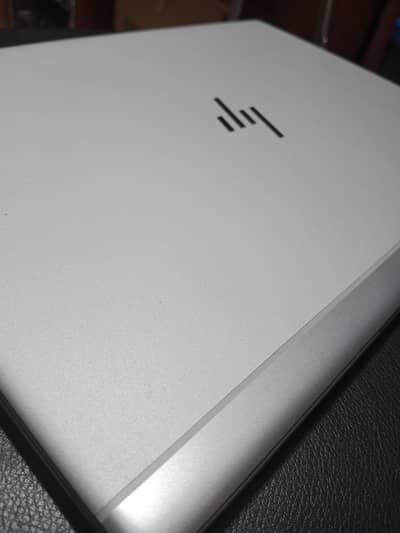 HP EliteBook 735 G6 | Ryzen 5 3500U |4-Core 8-Thread |2GB AMD Graphics