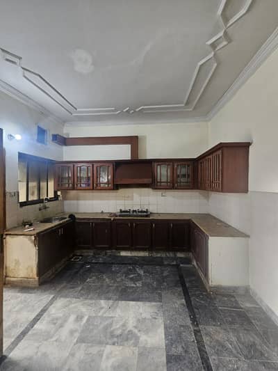 3bed ground Portion available for rent in Islamabad markez