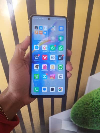 Infinix Note 30 with box charger 16/256 Dual sim Official Approved