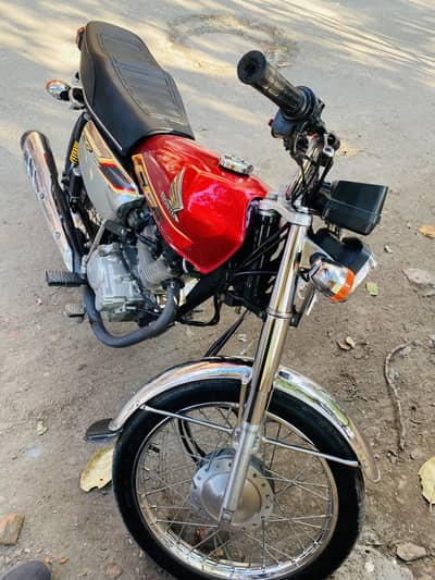 Honda CG 125 self special edition