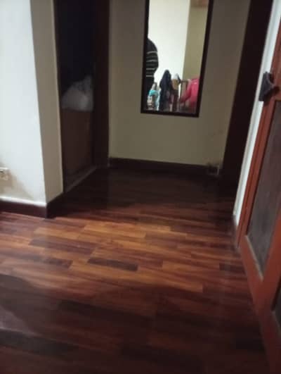 Iqbal Town 10 Marla Double Story Vip House At Karim Block Near Wahdat Road