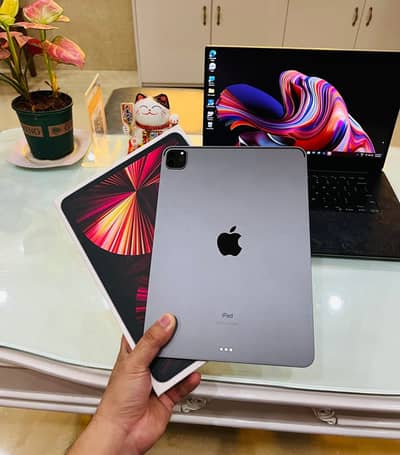 iPad pro m1 chip 3rd generation 128gb 11 inches I pad