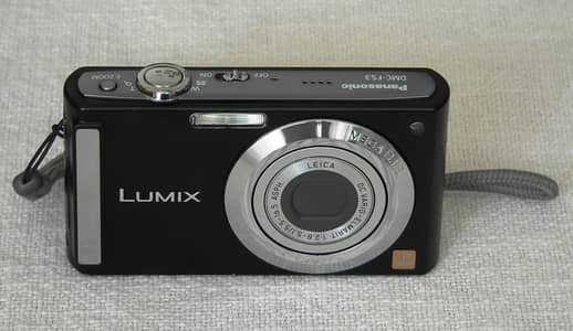 Panasonic Lumix DMC-FS3 Digital Camera  (without battery)