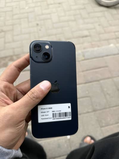 Iphone 13 pta approved 10/10 90% bettery health waterpack