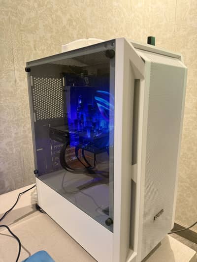 Gaming PC with gaming monitor for sale